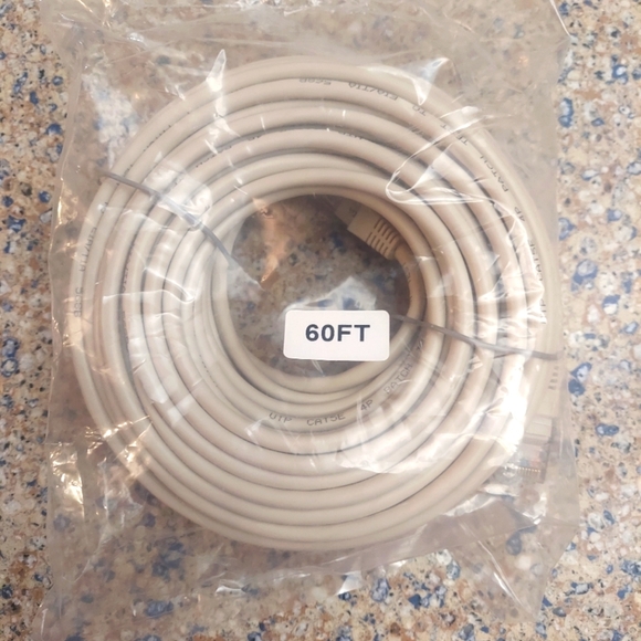 60 FT  🔵NEW🔵ETHERNET CABLE UTP CAT5E - Picture 1 of 3
